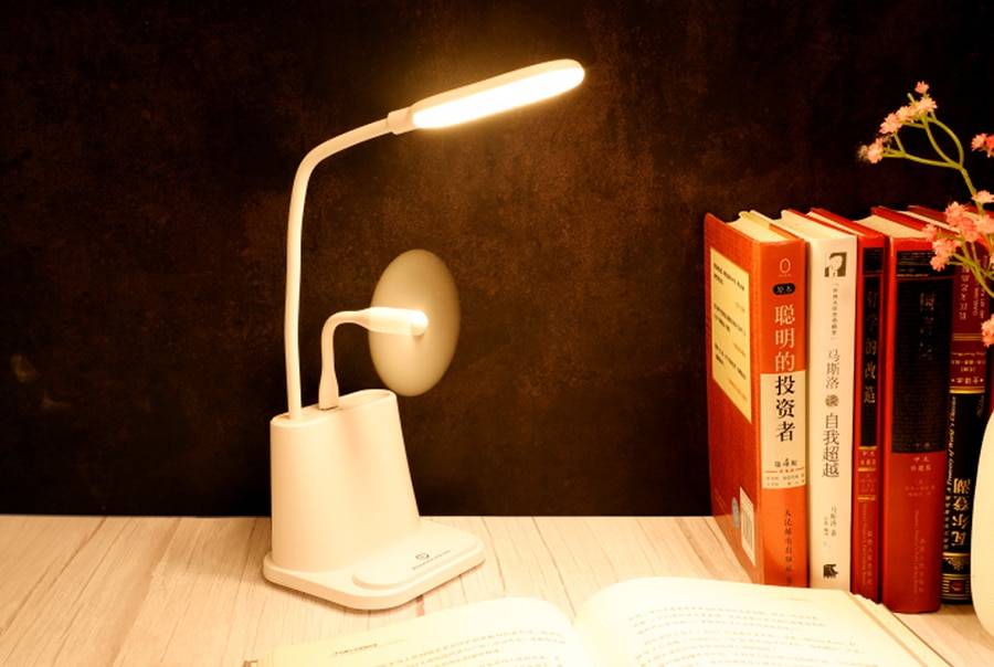 Small Plastic Desk Lamp with Phone Stand