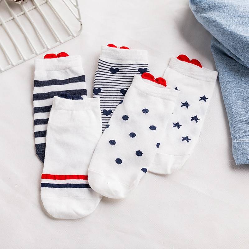 Women's Cotton Cute Printed Socks 5 Pairs Women's Cotton Cute Printed Socks 5 Pairs
