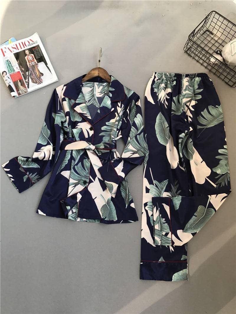 Women's Flowers/Plant Patterned Rayon Pajama Set